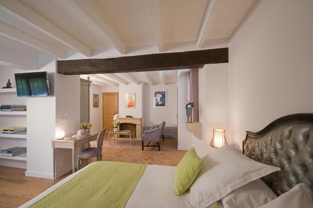 Le Mas Du Chanoine Bed & Breakfast Saint-Paul-de-Vence Room photo